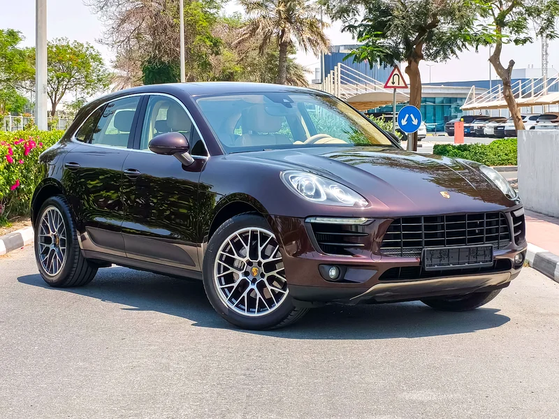 Porsche Macan S 3.0L 6 Cylinder 2017 / GCC Specs / In Perfect Condition / Ready To Drive63150022272513111