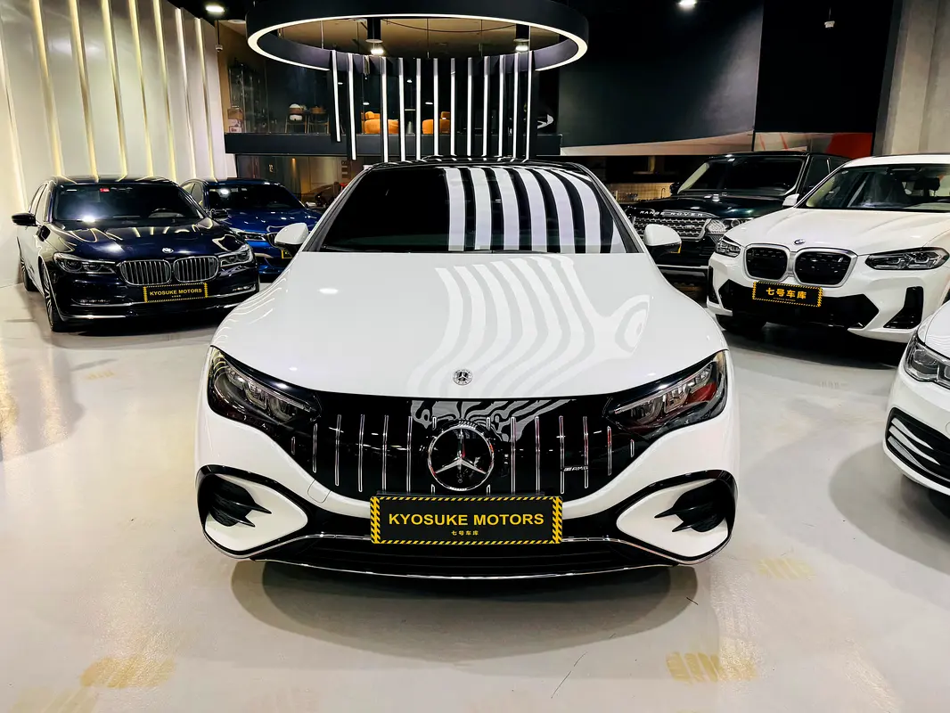 Mercedes-Benz EQE 2023 — photo 1 of 20