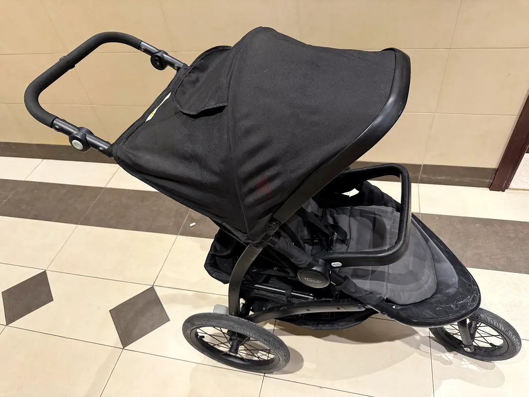 Graco jogger stroller used63206385109122111