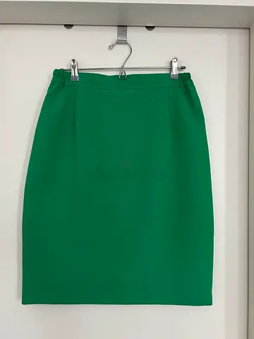 Green pencil skirt size L