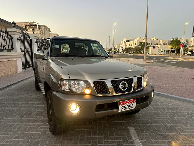 For sale, a Super Safari Gulf vehicle in agency condition.63140689782274112
