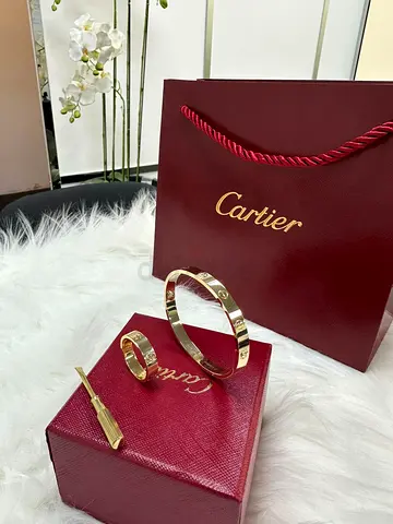 Cartier love bracelet