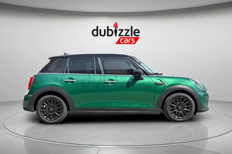 AED 1714/month | 2024 MINI Cooper Cooper | GCC Specs | Ref#29355563140691206529113