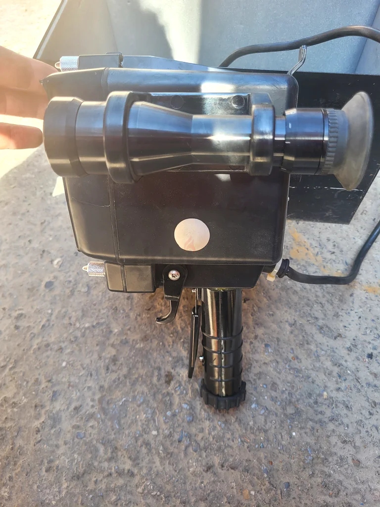 مصباح إشارة محمول من نوع Sanshin Sps-10a 24 فولت - 60 واط63219819899778114