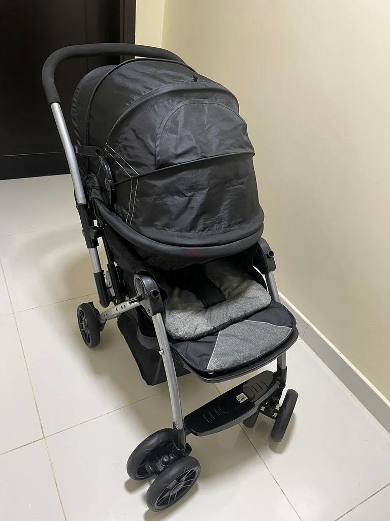 عربة أطفال متعددة الاستخدامات وأنيقة للبيع!63205360077698113