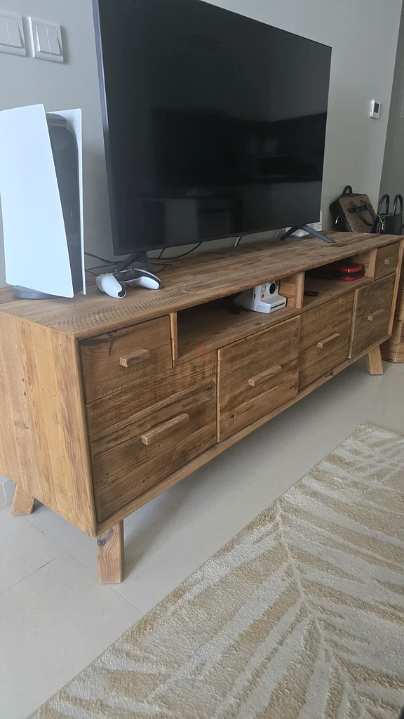 TV table632193494588191128