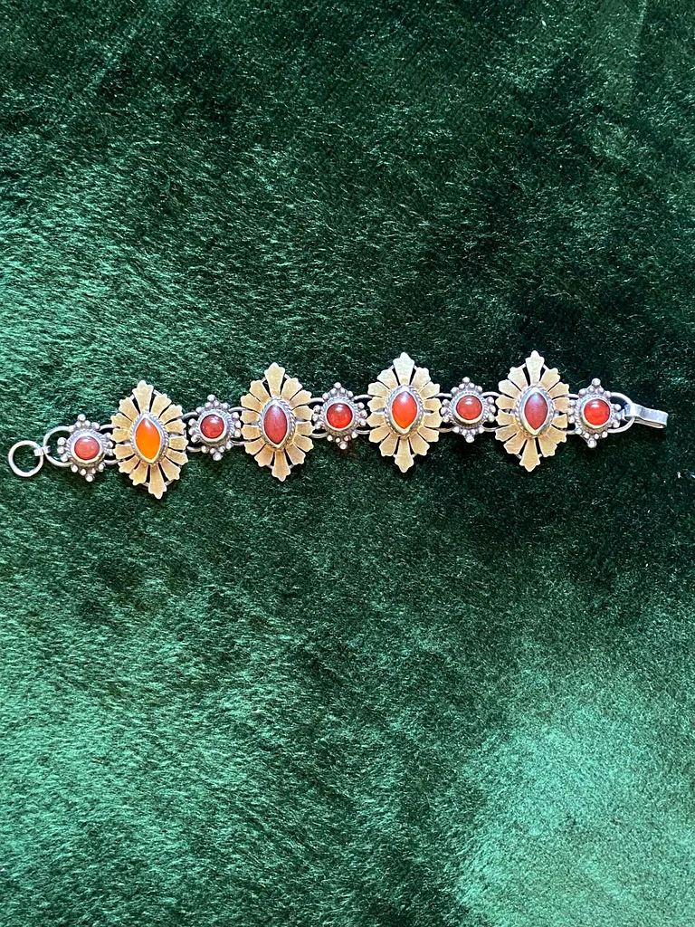 Silver bracelet63232164733955110