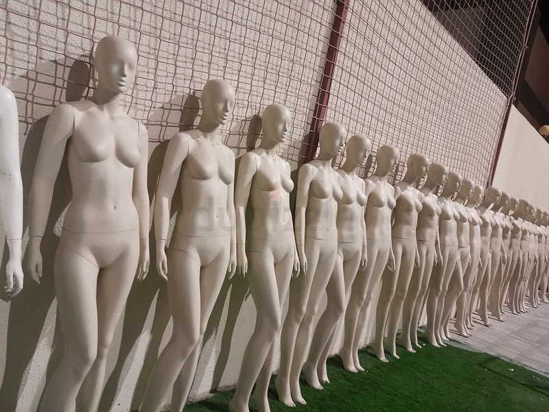 Mannequin632586605562891122