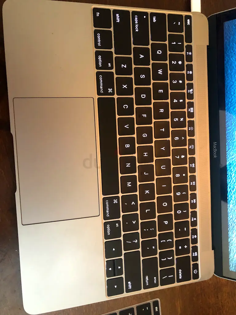 MacBook 201763254995399811118