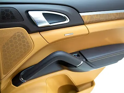 2013 Porsche CAYENNE — миниатюра 19