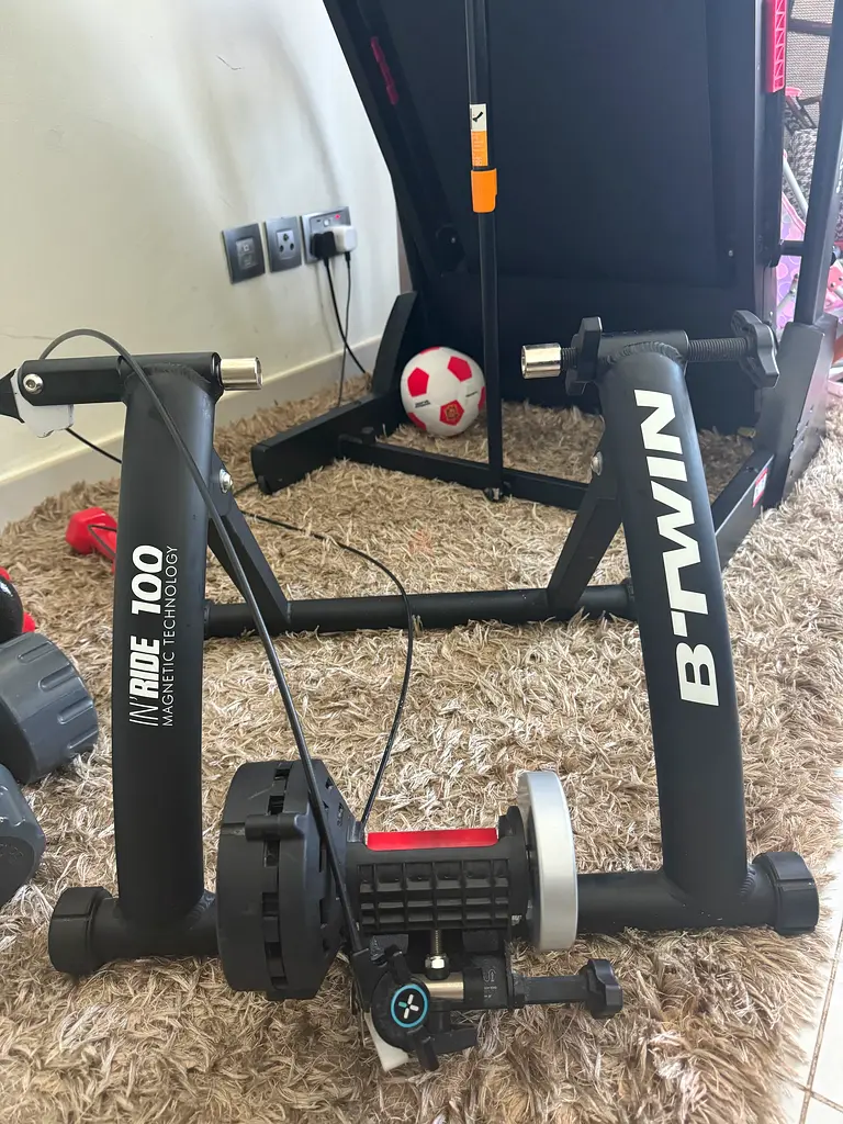 B-Twin Home Trainer