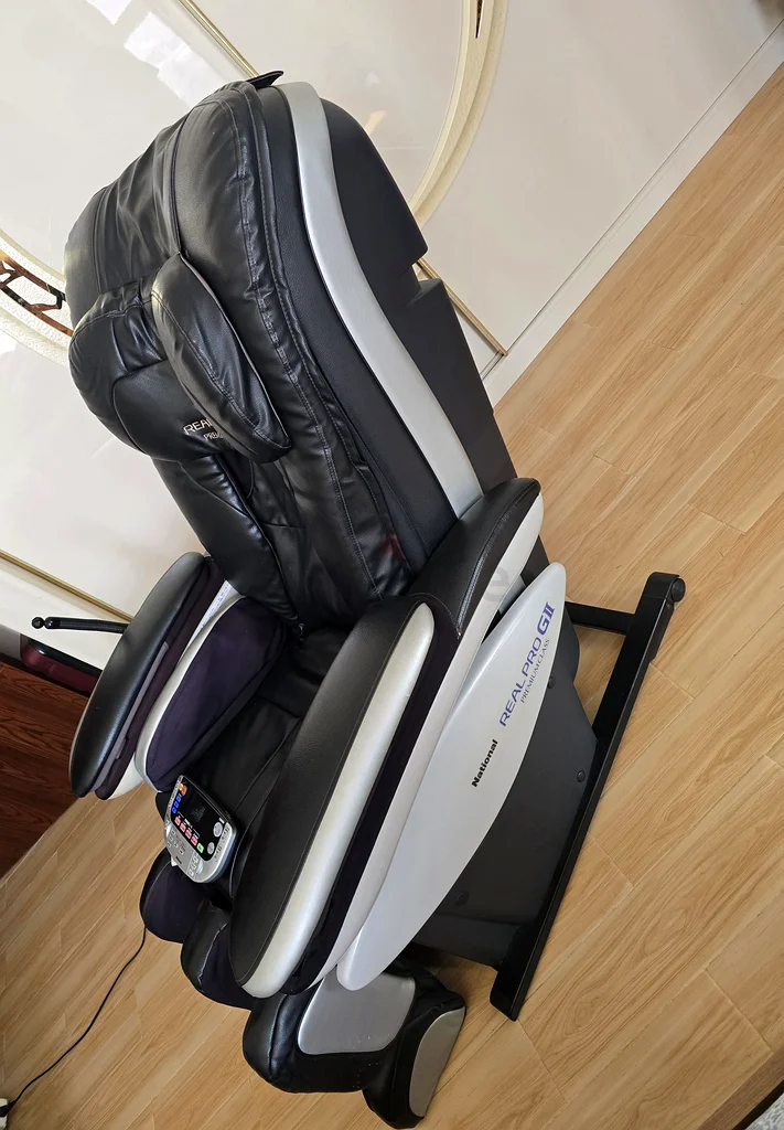 Massage chair63262388699137112
