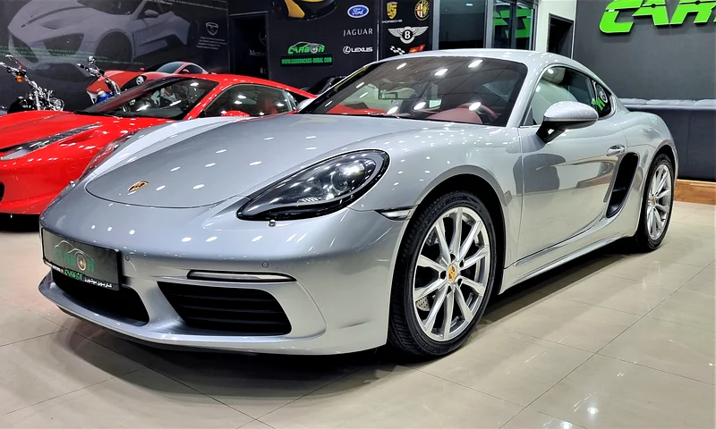 PORSCHE CAYMAN 718 2018 GCC IN IMMACULATE CONDITION WITH ONLY 69K KM63156540502659112