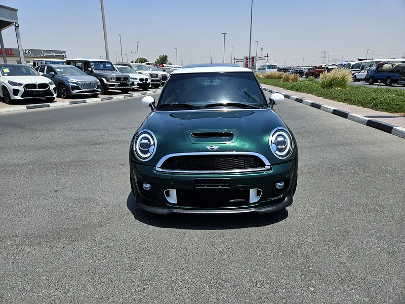MINI COOPER JCW 2013 LOW MILEAGE63139218659970111