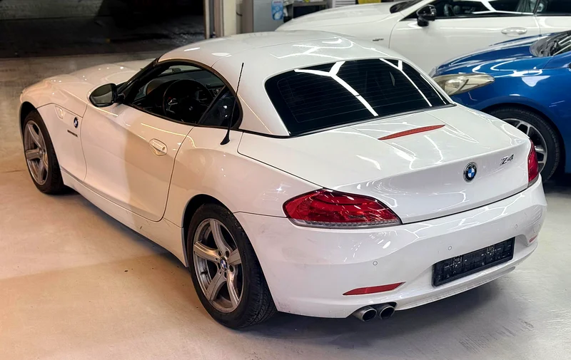 2010 بي إم دبليو زد4 حالة العرض لسوق مجلس التعاون الخليجي63161527154691112