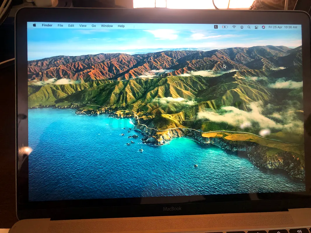 MacBook 201763254995399811116