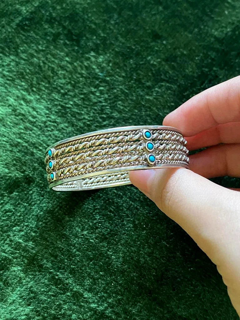 Silver handmade bangle63232164743682111