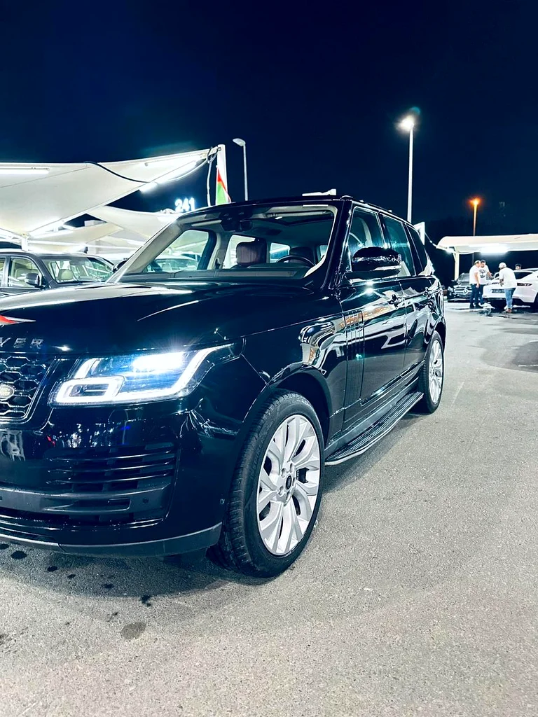 RANGE ROVER VOGUE 2018 V6 GCC VERY CLEAN CAR NO ACCIDENT63158800170627113