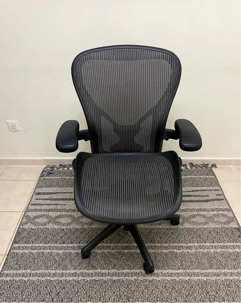 Chair By Herman Miller Aeron Model Size B full option63265094394113110