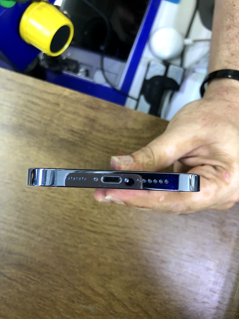 iPhone 13promax blue color63217826654465114