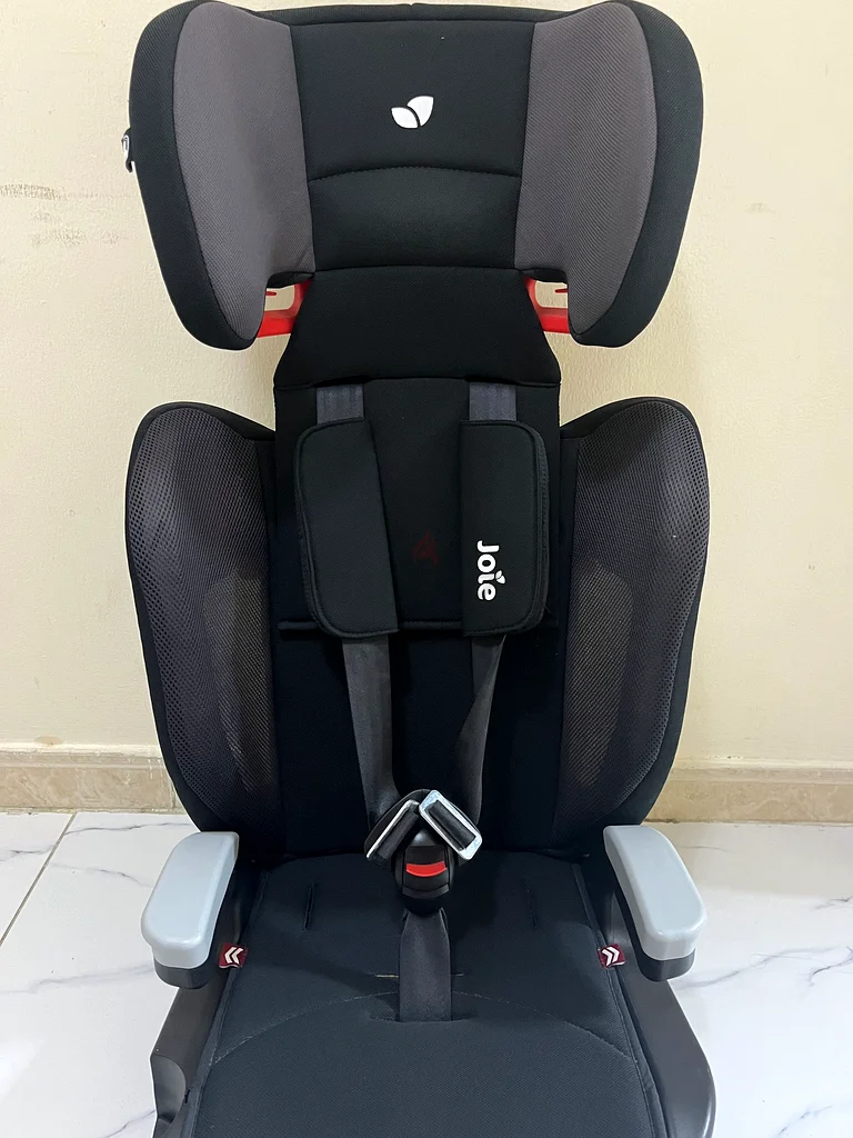 Joie Safe and Stylish Baby Car Seat for Sale632301930000651121