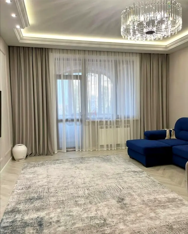 CUSTOM MADE CURTAINS