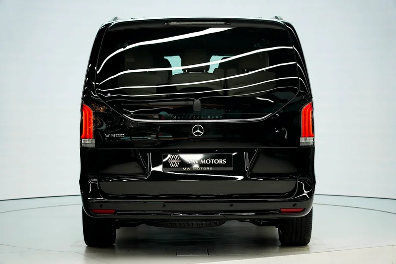 Mercedes-Benz V 300 Exclusive | 2025 GCC 0km | Agency Warranty63163857131265114