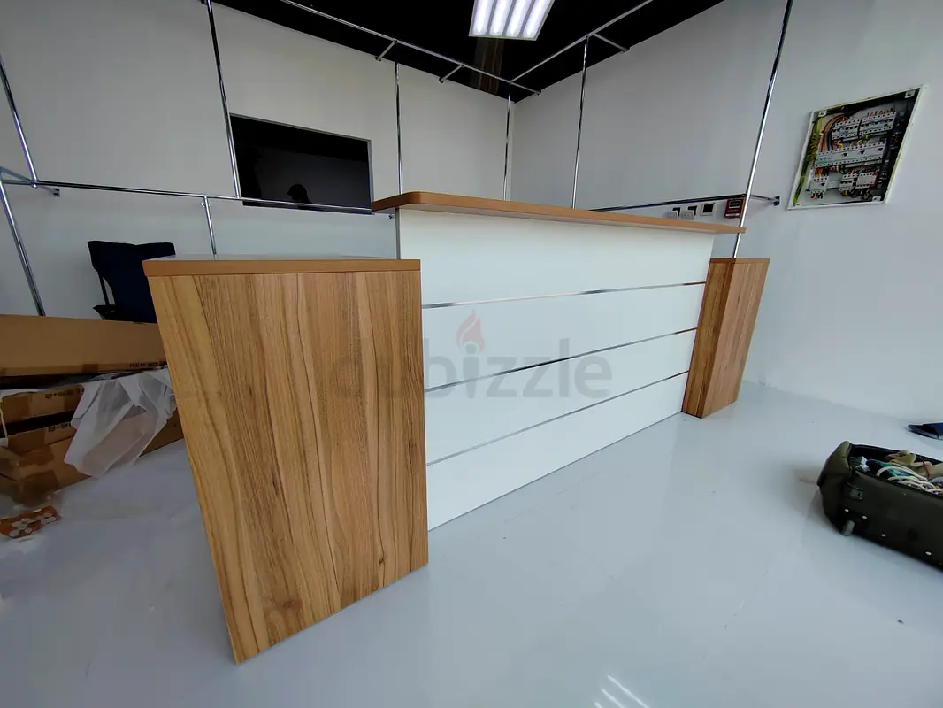 Reception table 280cm63257111987971111
