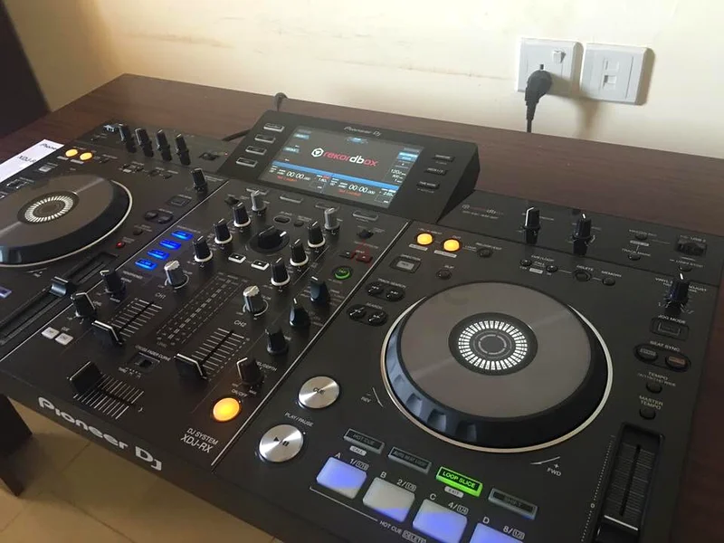Controller pioneer XDJ RX63202192312067111