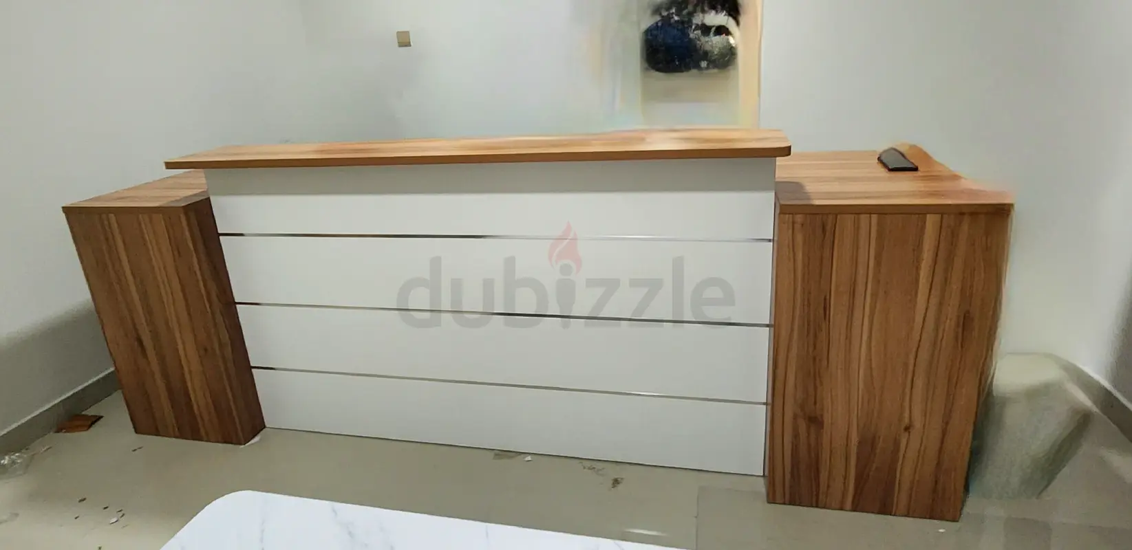 Reception table 280cm