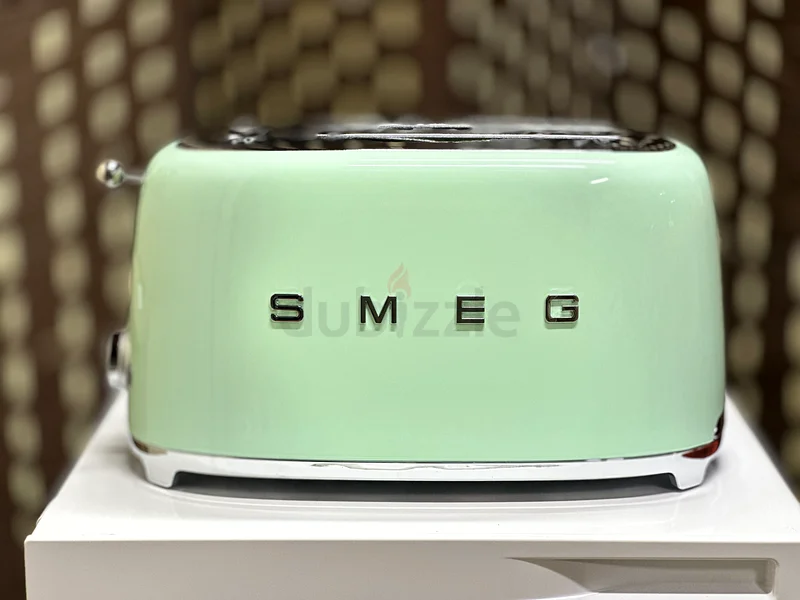 توستر SMEG ذو 4 شرائح631675864593941129