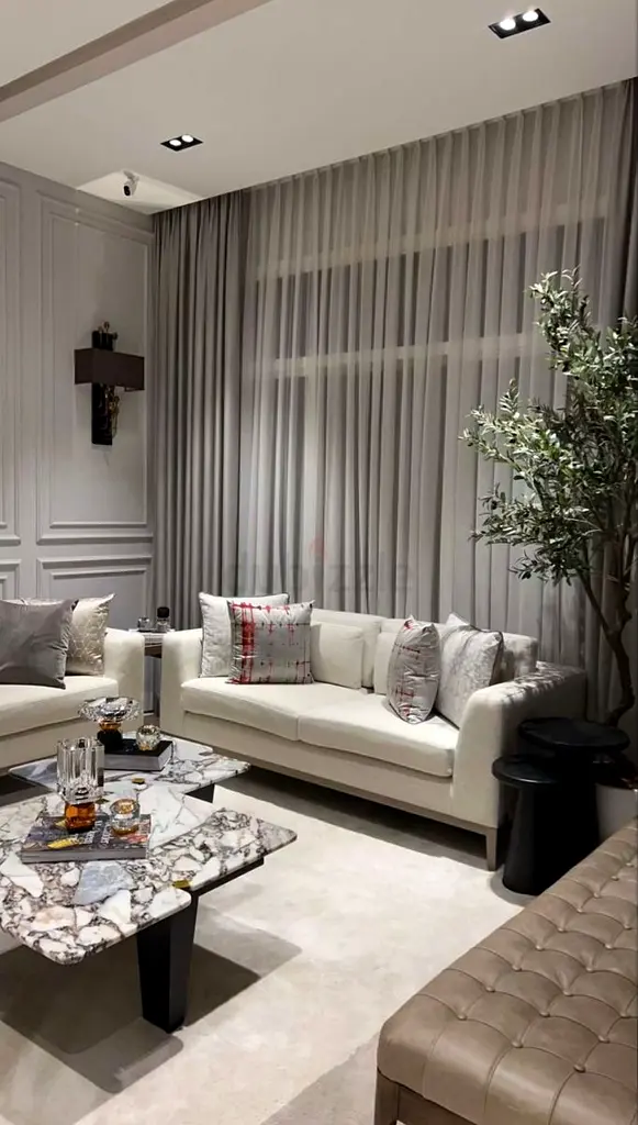 Curtains63220821748353112