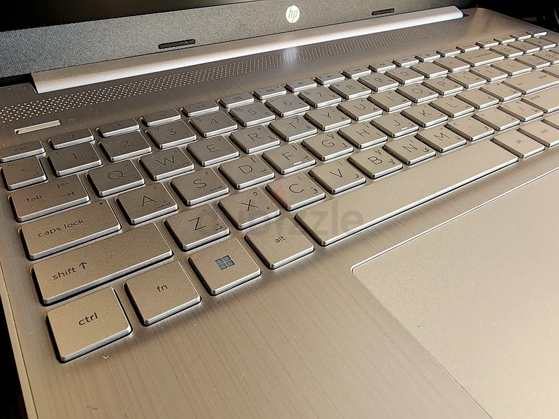 Laptop63218818813571114