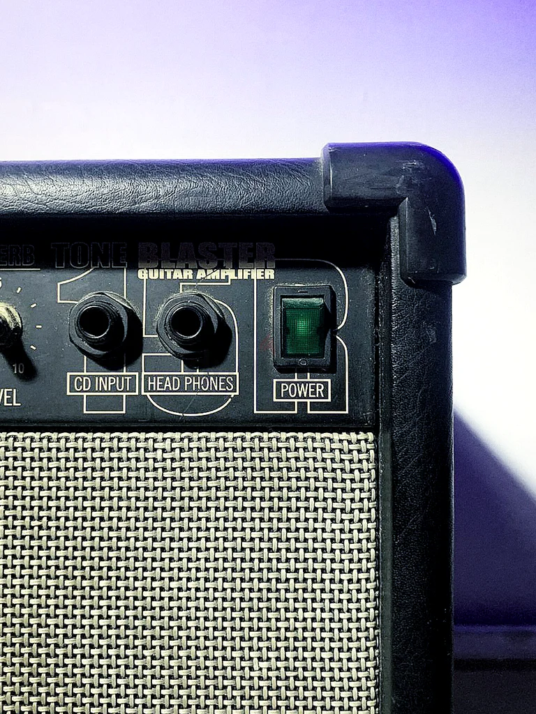 مضخم غيتار IBANEZ Tone Blaster 15R63228313739393111