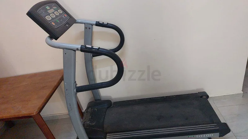 Get Fit with this High-Quality Treadmill for Sale!632421712802571127