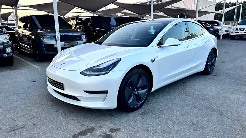 TESLA MODEL 3 2020 LONGRANGE GCC UNDER WARRANTY NO ACCIDENT VERY CLEAN CAR63175258536066112
