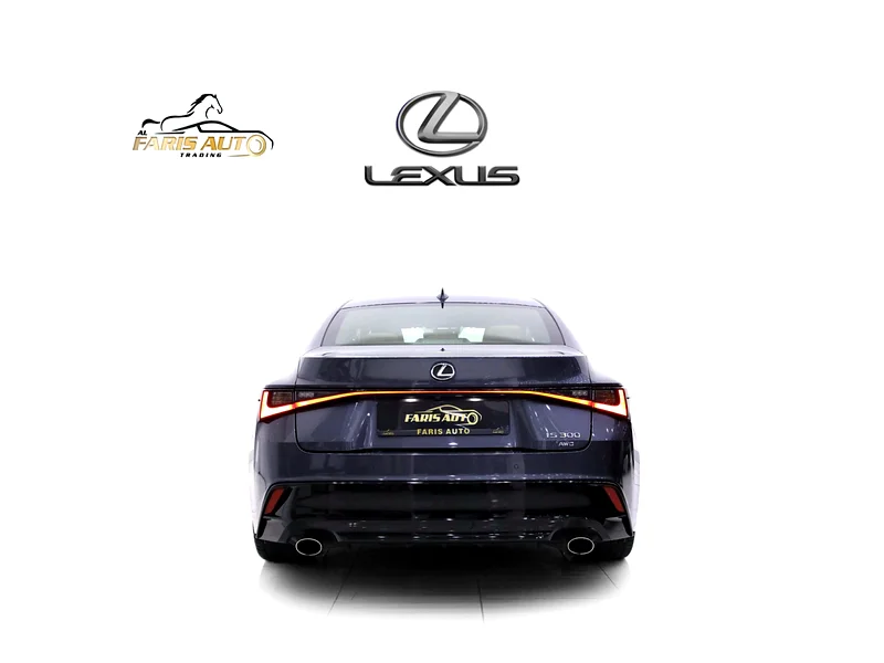 لكزس آي إس 300 - محرك V6 - 311 حصان - دفع كلي للعجلات AWD + شاشة كبيرة + مجهزة بالكامل63227250883971112