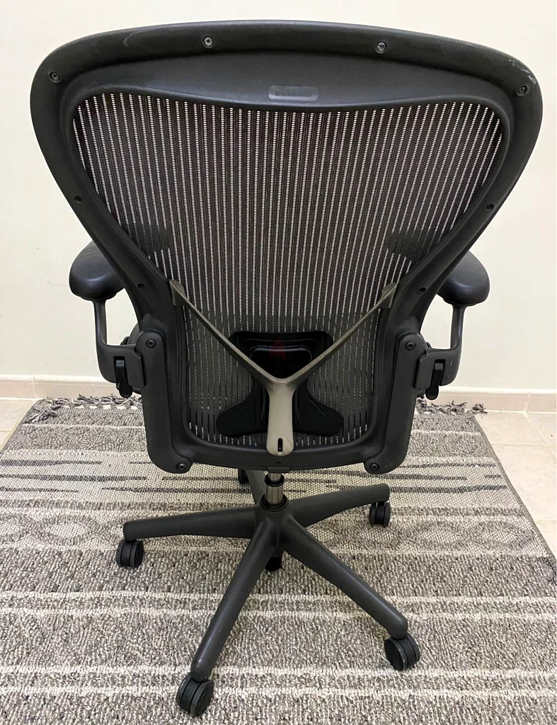 Chair By Herman Miller Aeron Model Size B full option63265094394113111