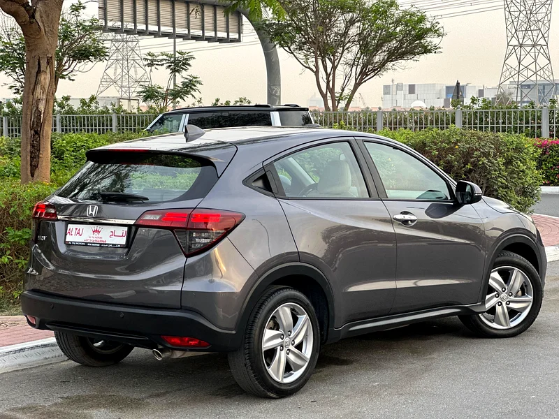هوندا HR-V 2020 أصلي كامل الخيار سقف بانورامي62863730352386112