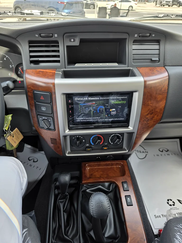 Abu Dhabi is a city with car rental services, Icad 5, Kingdom Car Showroom63156991350018111