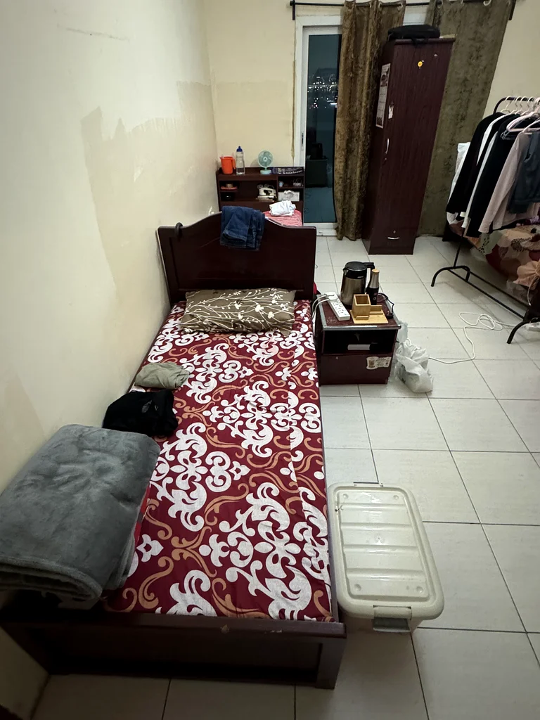 Furnished Executive Bachelor Bed Space – Next to Stadium Metro – 850 AED All-Inclusive64047868011779110