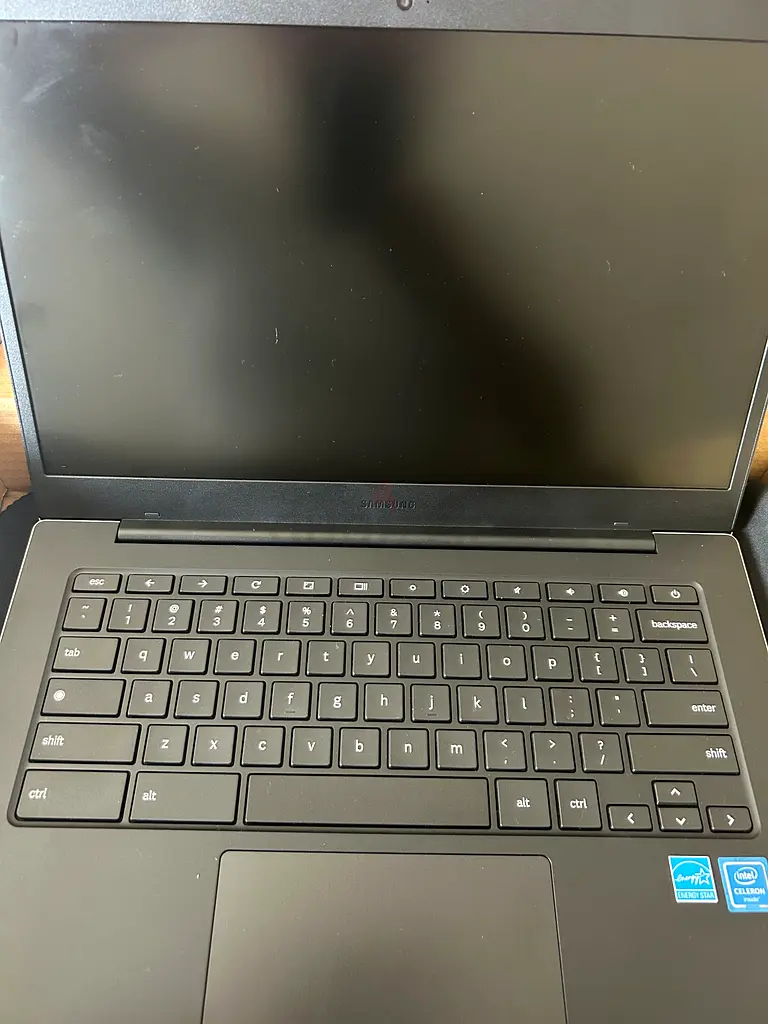 Samsung Chromebook with Intel Celeron!63256072029698112
