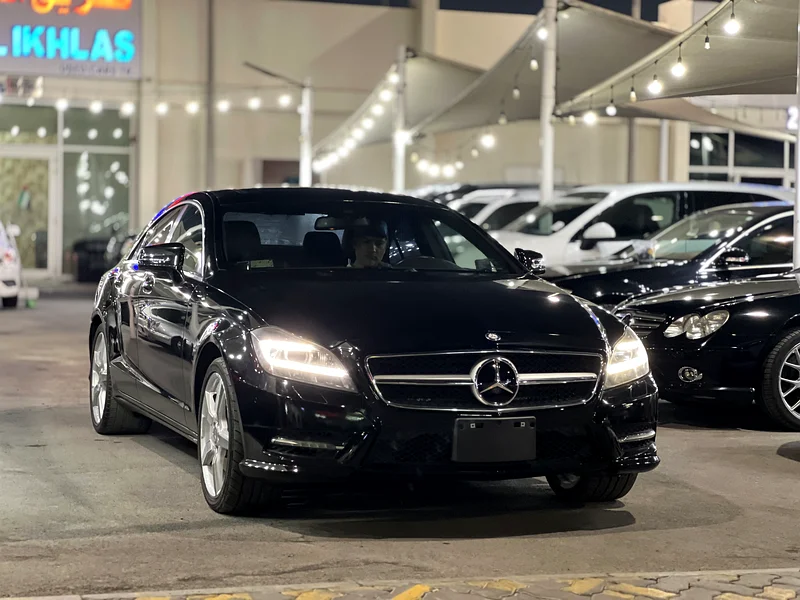 Mercedes-Benz CLS350_Year 2012_KMs-90000_V6_Japanese specs_No accident_custom paper63164313824641112