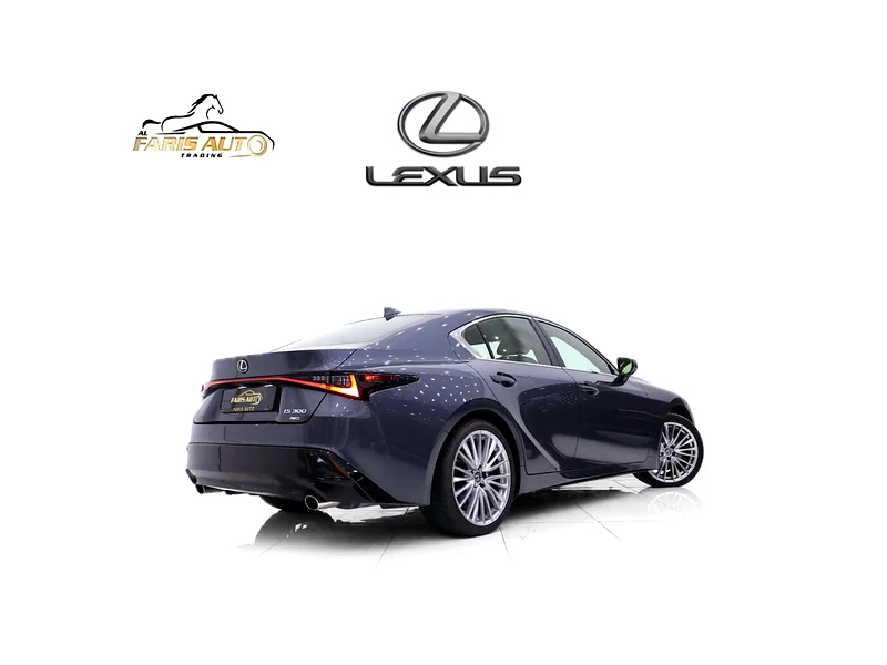 لكزس آي إس 300 - محرك V6 - 311 حصان - دفع كلي للعجلات AWD + شاشة كبيرة + مجهزة بالكامل63227250883971113