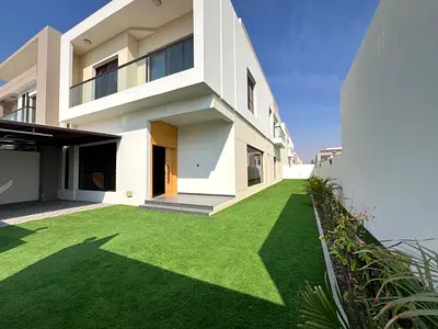 Luxury 5bhk Villa With Maid Room / Driver Room Al Hoshi Area Sharjah Al Hoshi Area Sharjah