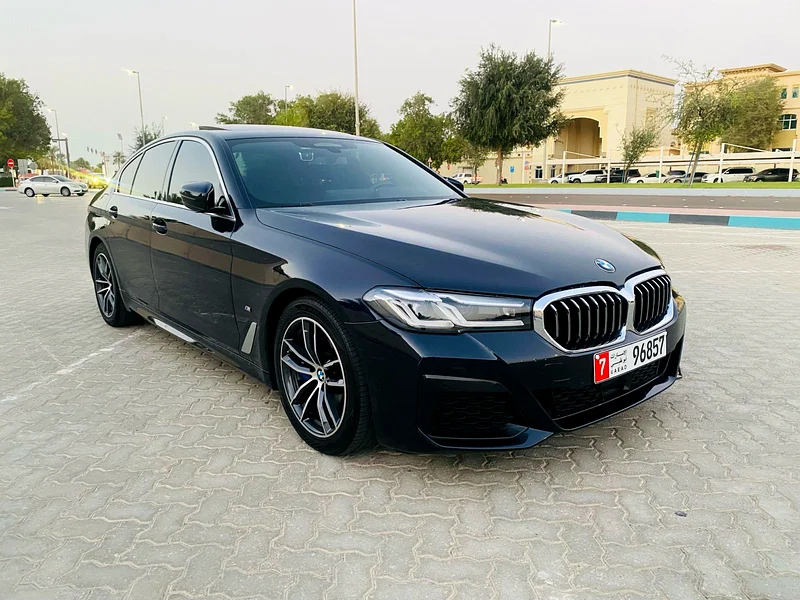 بي إم دبليو 520i موديل 2022، طقم إم، المواصفات الكورية، شبه جديد بحالة ممتازة63228784659587112