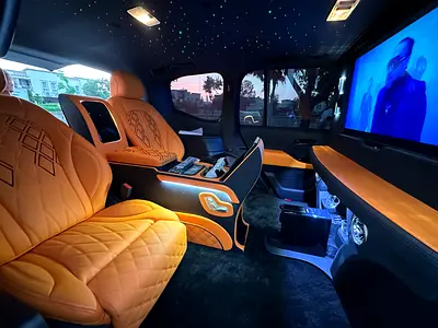 2025 Toyota LAND CRUISER — миниатюра 20
