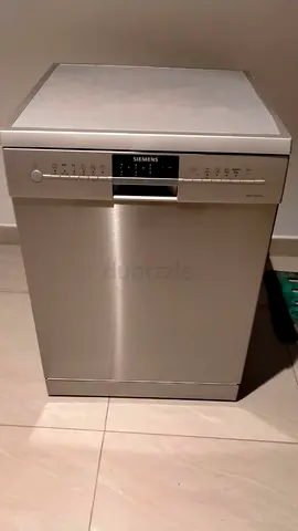 Siemens 3 racks dishwasher latest model excellent