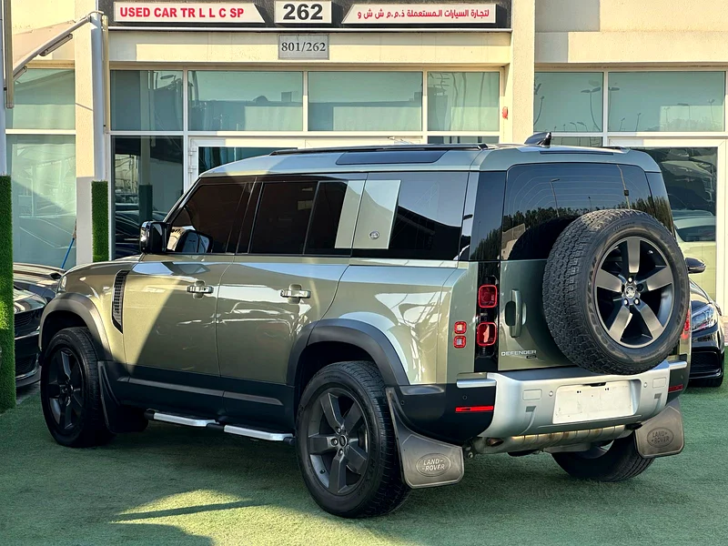 LAND ROVER DEFENDER SE P400 GCC 2021 V6 Service history (under warranty) Al Tayer Full option zero a63159712925315112