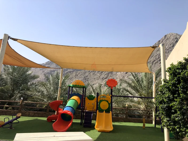 Almukhlis tents63220321833217111